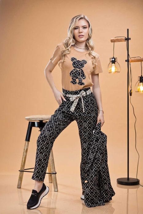 Панталон на LUCY ,Луси нов размер L