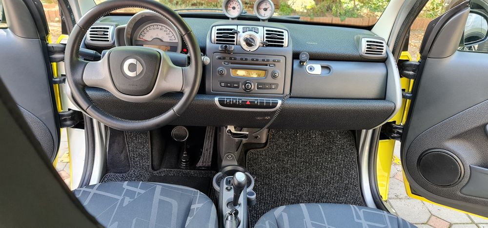 Smart Fortwo 451 . A/C . Servodirectie Automat . An 2009