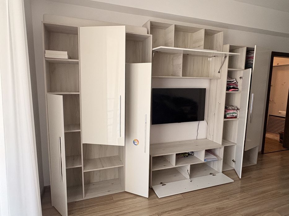Biblioteca living