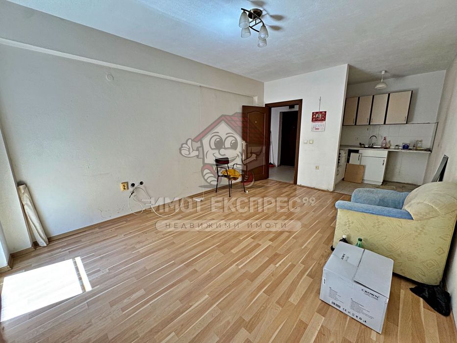 Продава се Двустаен апартамент в Асеновград - 72 кв.м за 1139 €/кв.м - Снимка #4