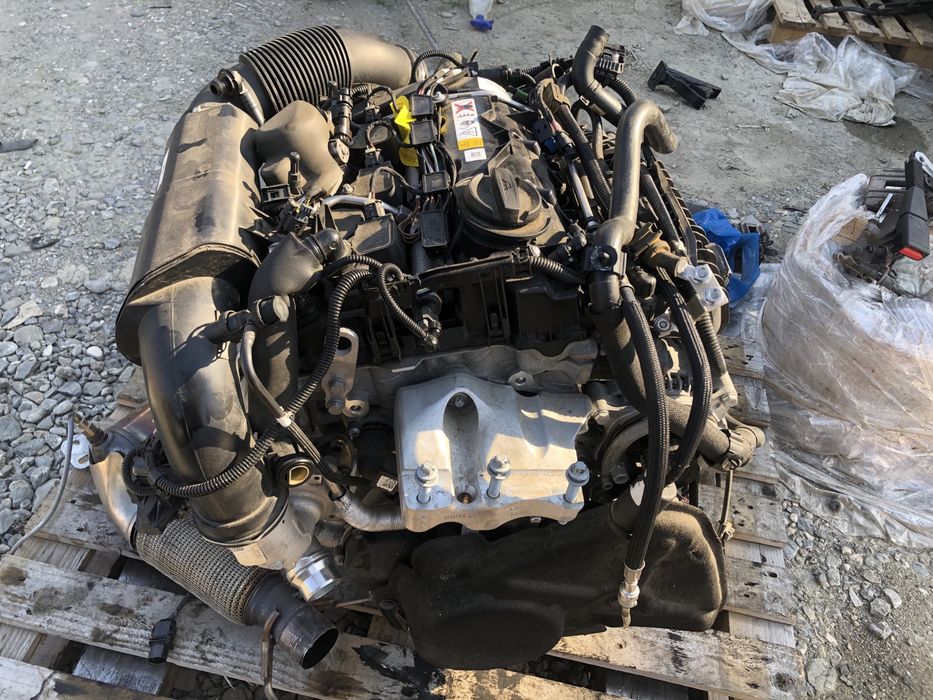 Motor Bmw in 3cilindrii 1.5 turbo. Benzina B38A15A. Cutie GD7-F32AG