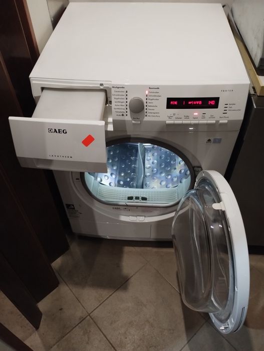 Сушилня AEG Protex 8кг