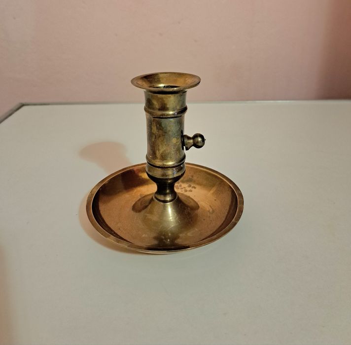 Стари Месингови свещници