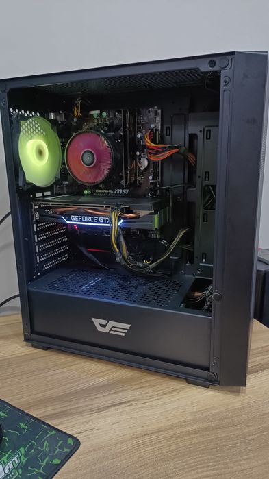 Компютър i5 6600, GTX 1660 super, 16 gb ram