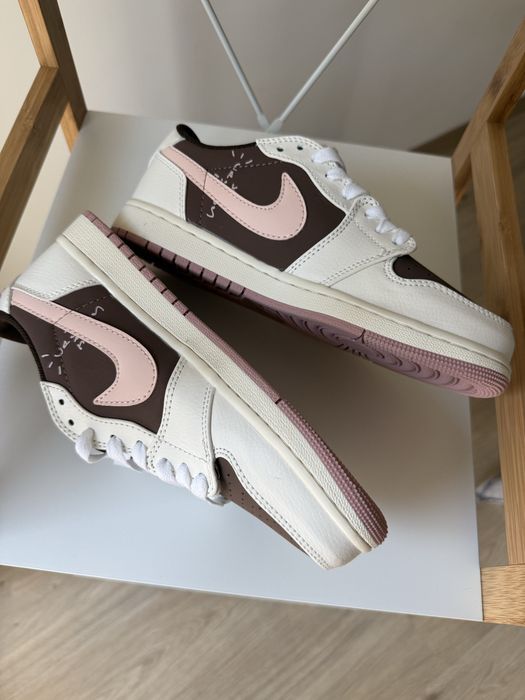 Маратонки nike dunk travis scott 38 размер