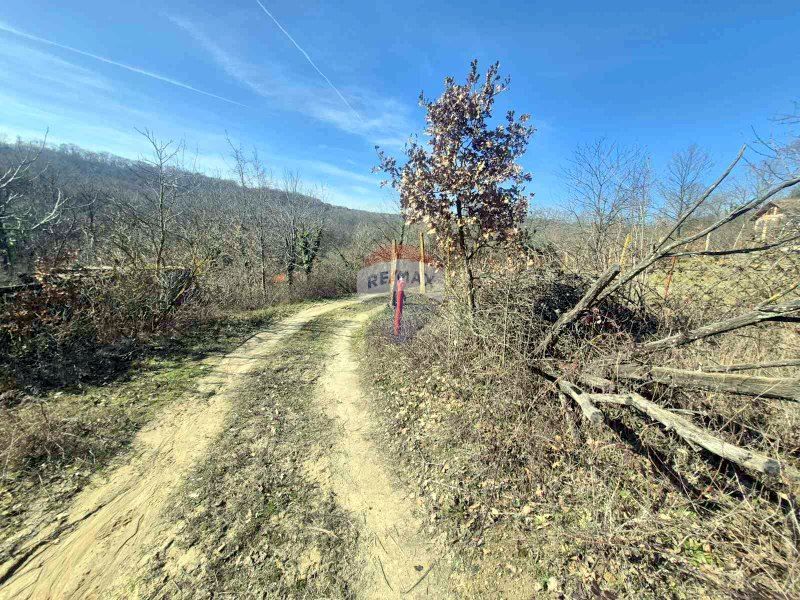 Продава се Парцел в Варна, м-т Боровец - юг - 600 кв.м за 43 €/кв.м - Снимка #5