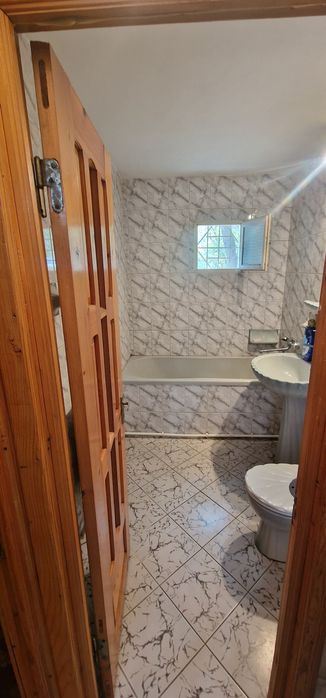 Vând apartament 2 camere decomandat