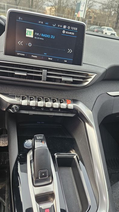 Peugeot 3008 an 2019 automat