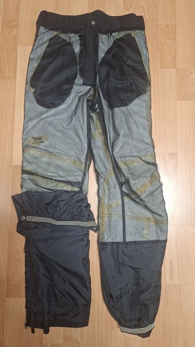 Штаны HellyHansen для альпинизма.