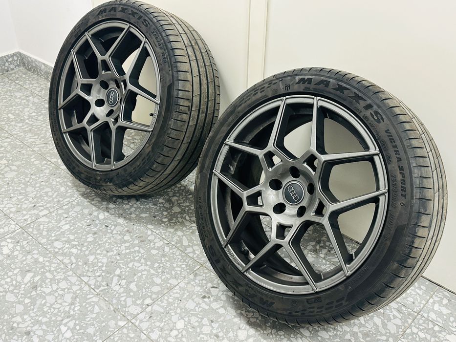 Jante R19 inch 5x112 Audi Mercedes VW Skoda anvelope Maxxis Dot25