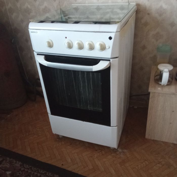 Продам Газ плиту