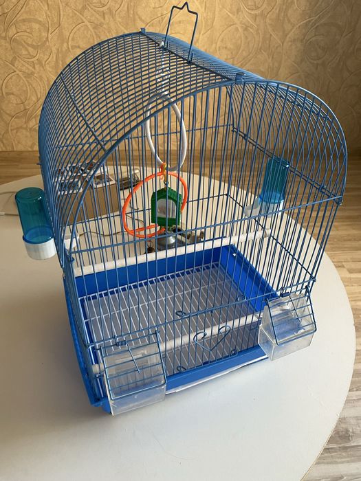 Продам коетку для попугая