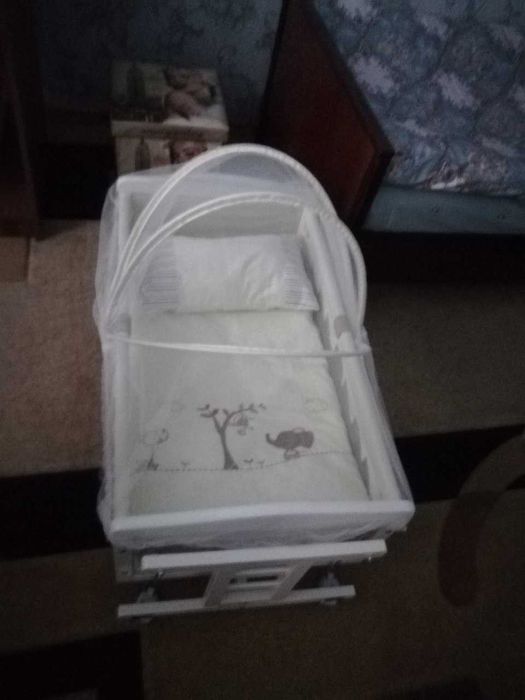 Детская кровать Mybaby и детский шкаф