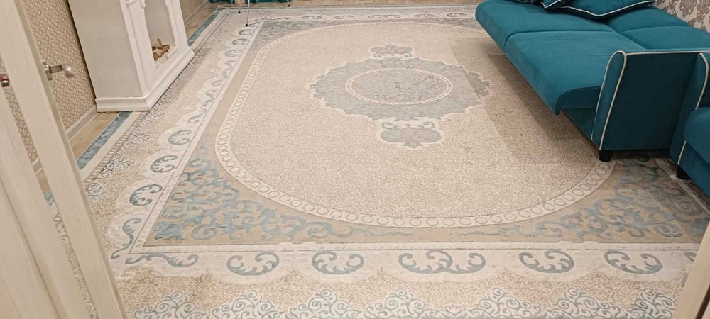 Продам ковер. Хорошее состояние. Размер 5*4.