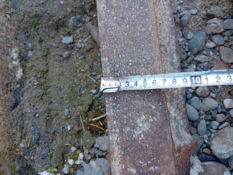 Poyezdi relsi sotiladi narxini kelishamiz