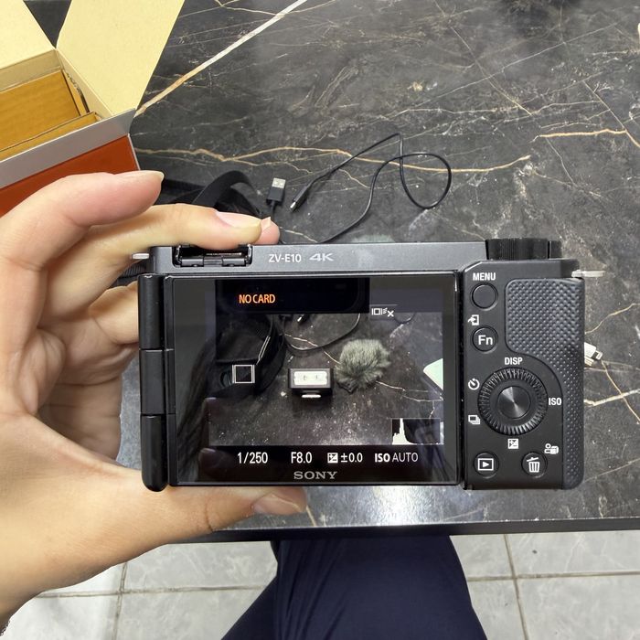 Camera Sony zv-10