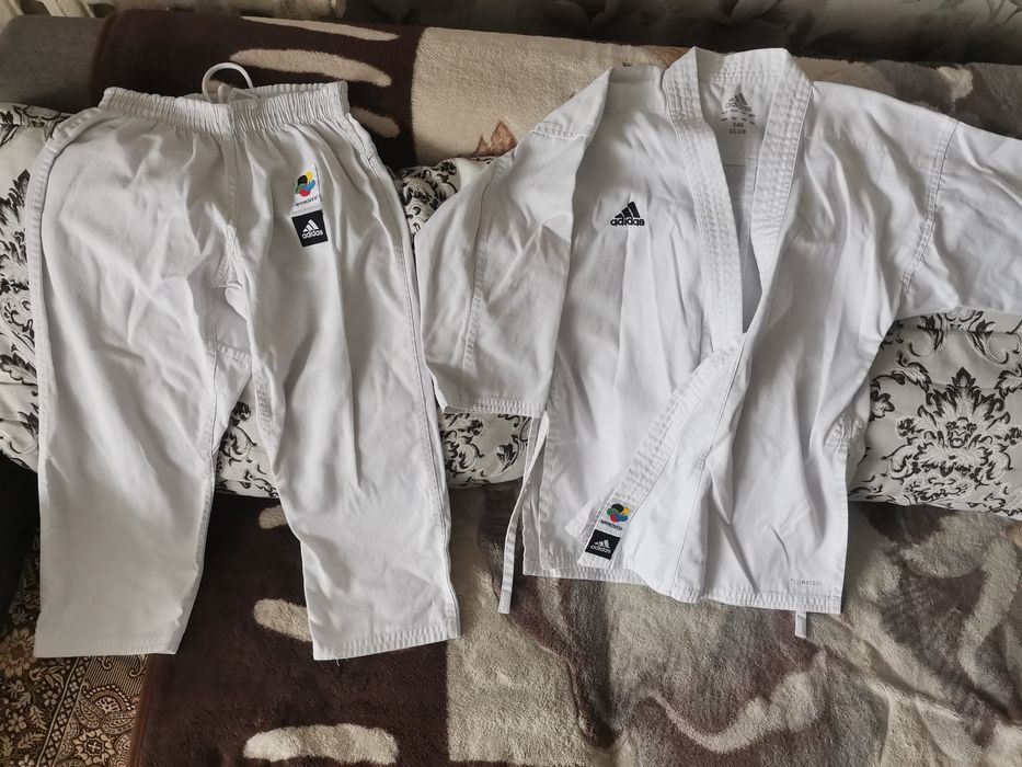 Продам   кимоно.