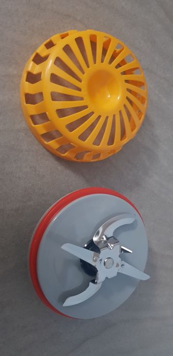 Vand accesoriu de maruntit pt robot Bosch MUM 5