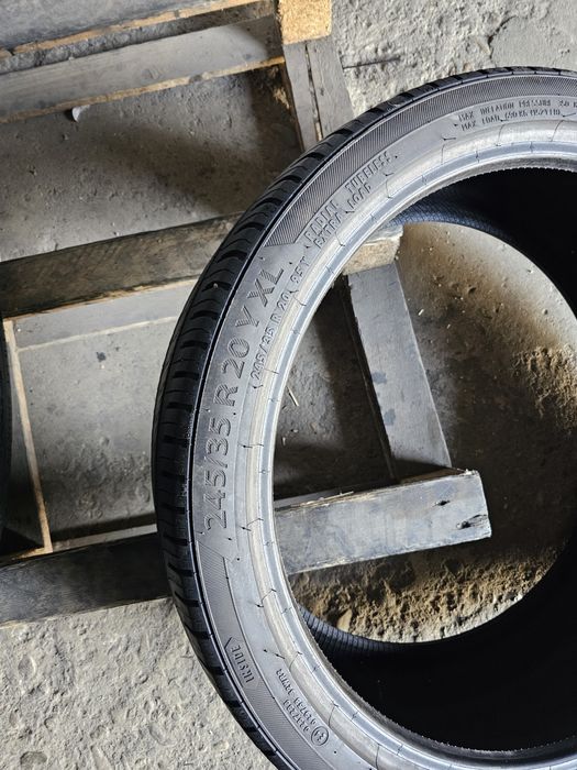 1 anvelopa vara 245 35 20 Barum 7mm 2023