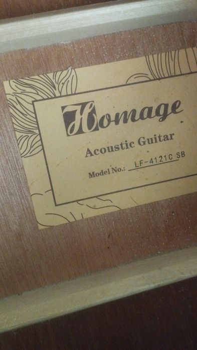 Продам гитару б/у в отличном состоянии