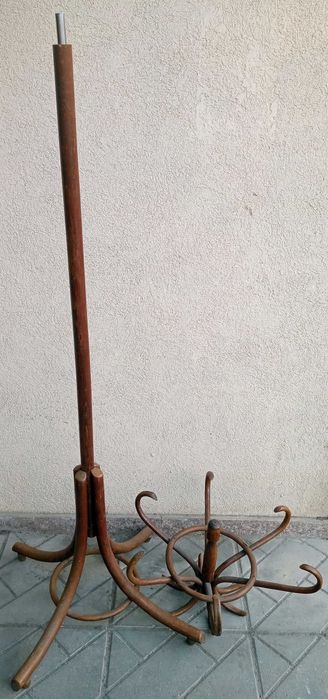 Стара ретро  сгъваема закачалка за дрехи за под. дърво