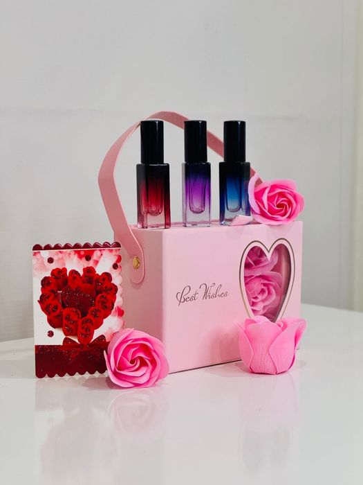 Парфюмы подарочным боксе