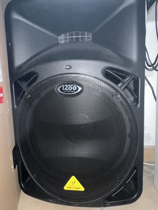 Monștrii Behringer B815 NEO - 1260W RMS - Sunet peste boxele noi de top
