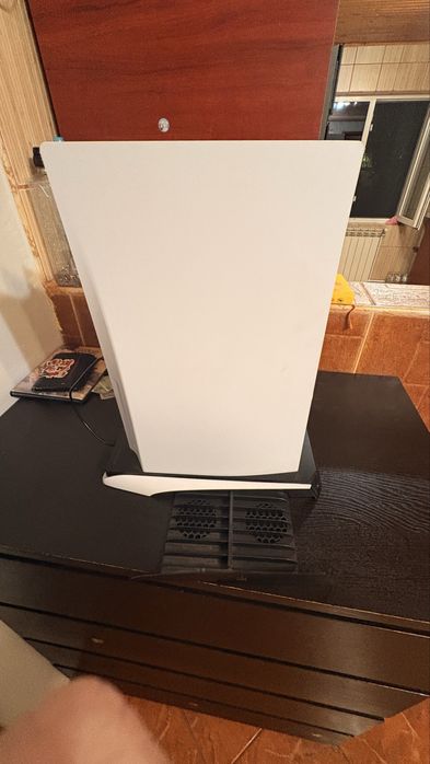 PlayStation 5 Disc Edition C-Chassis + 2x DualSense + SSD Corsair 1TB + Dock | Garanție | Cutie