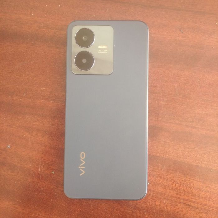 ViVO Y22 срочно продам