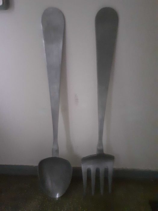 Vand set lingura si furculita, pt decor pensiuni/restaurante, 400 lei