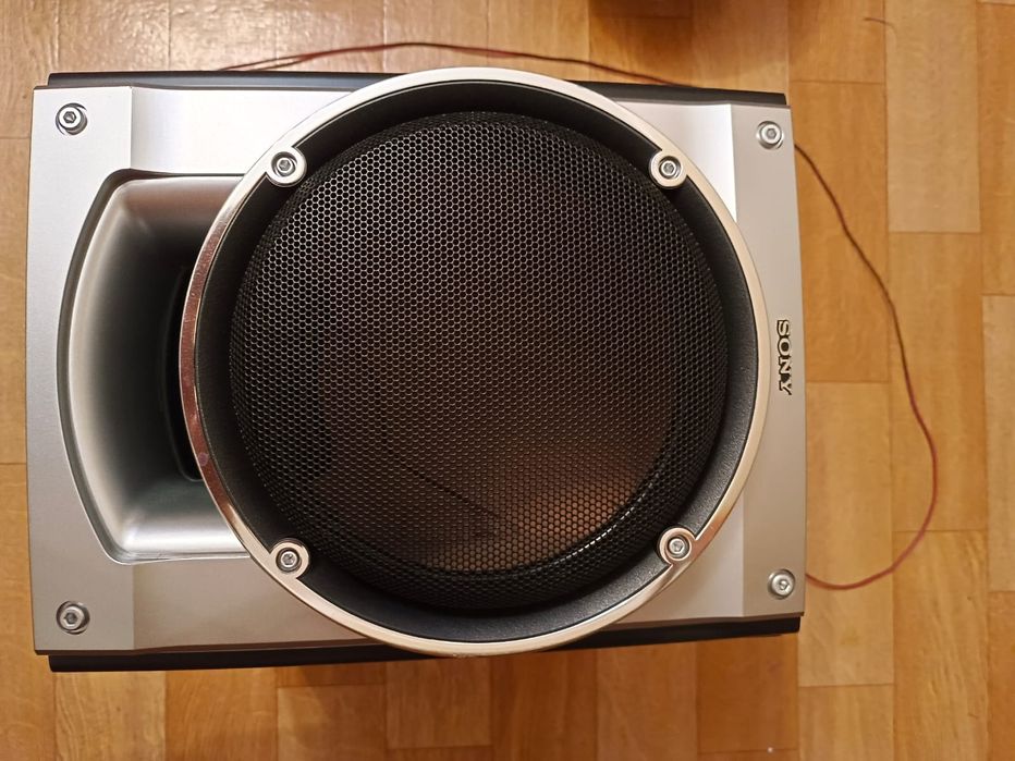Сабвуфер от Sony