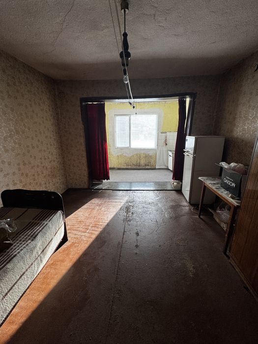 Продавам къща / етаж от къща в гр. Вършец