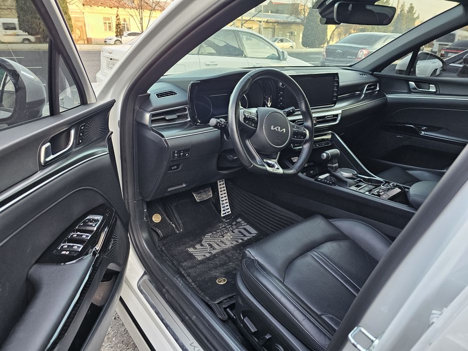 Kia k5. GT-Line.2.5l.Ful. Yili 2023. Yurgani 14500. Narxi 32500