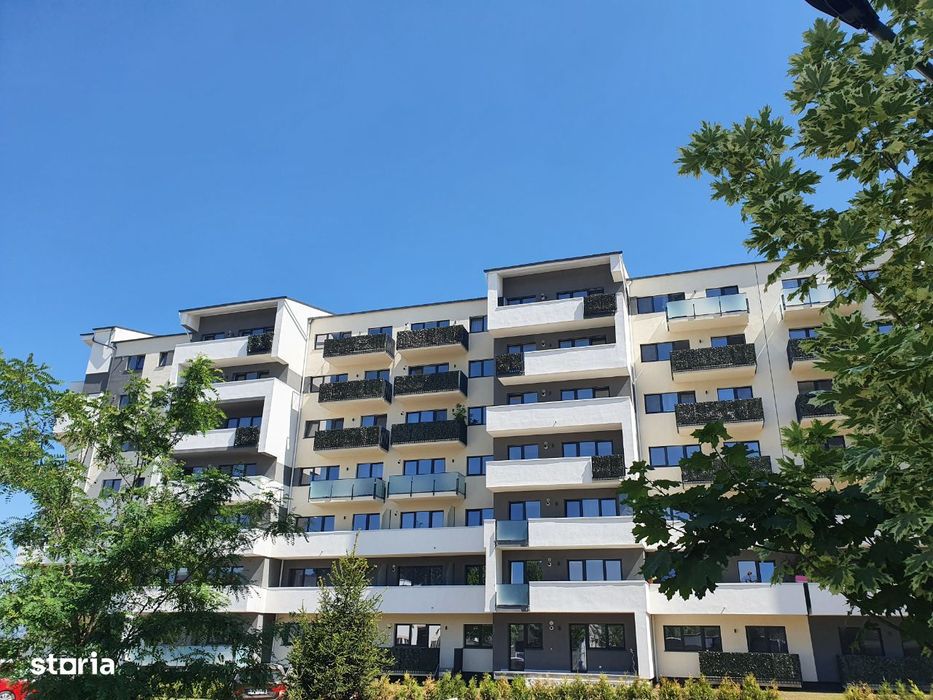Garsoniera, 38.5 mp + 8 mp balcon, bloc nou Brasov, iunie 2027
