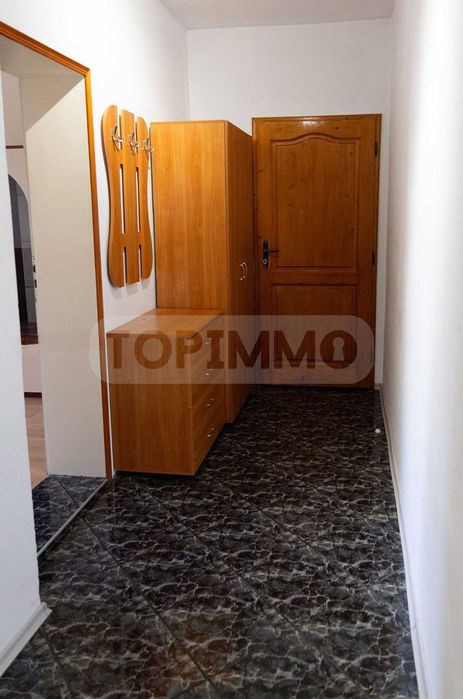 Дава се под наем Тристаен апартамент в Варна, Цветен квартал - 90 кв.м за 698.19 € - Снимка #10