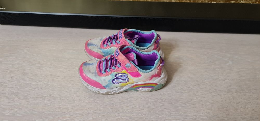 adidasi skechers copii
