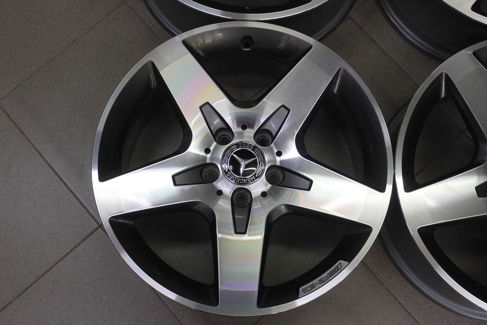 Джанти 18" AMG Mercedes GLA