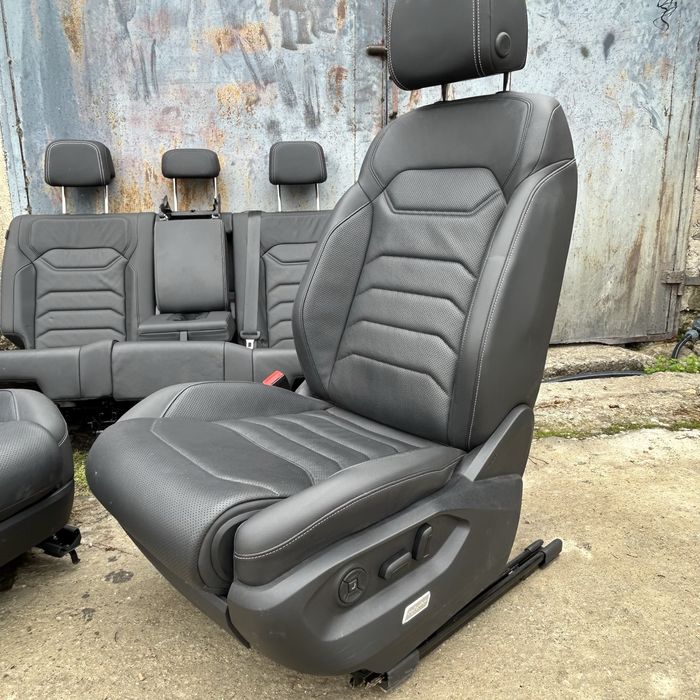 Vw Touareg CR7 Черен Кожен Салон, Кори 2018,2019,2020,2021,2022,23,24