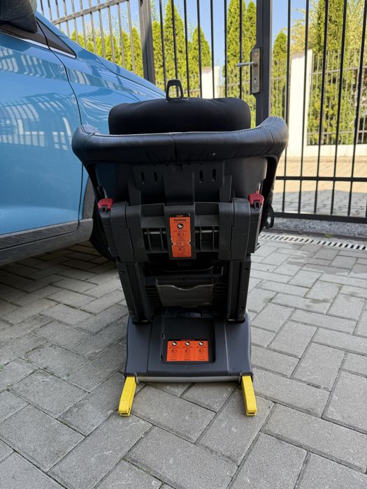 Scaun auto premium Peg Perego Alcantara cu Isofix, 9-18 kg