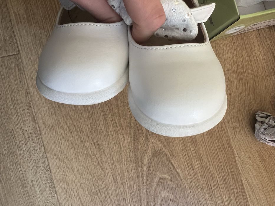 Matstar детски бели обувки/балеринки 25 номер