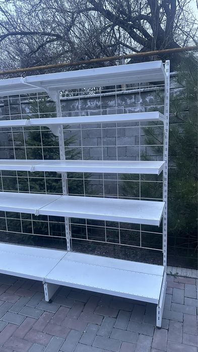 Стеллаж для магазина