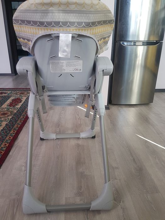 Стульчик для кормления  Joie