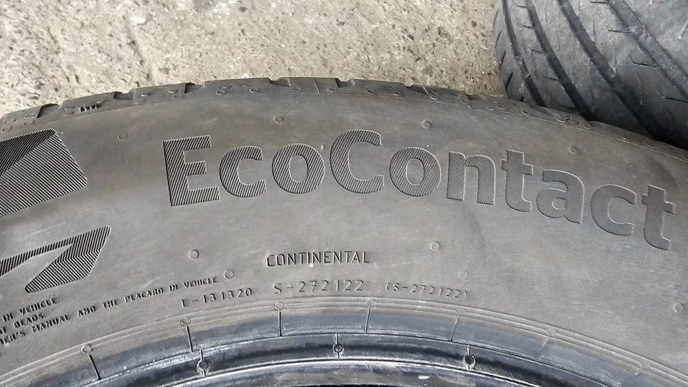 Cauciucuri Continental de vară noi 215/60 R18