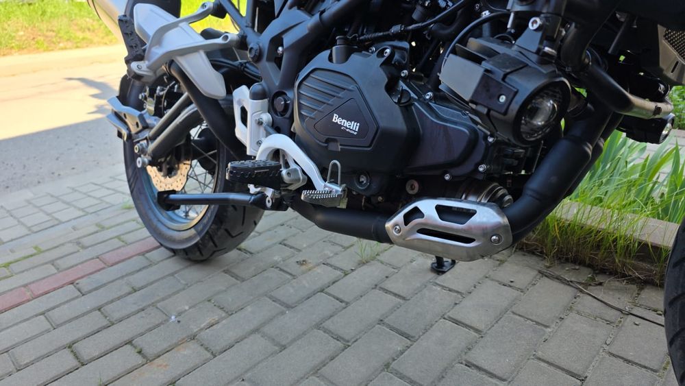 Benelli TRK 502X