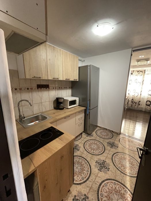 Garsoniera de închiriat