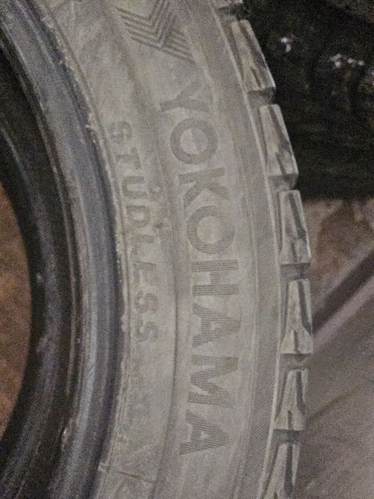 Шины липучка 235 55 на 20