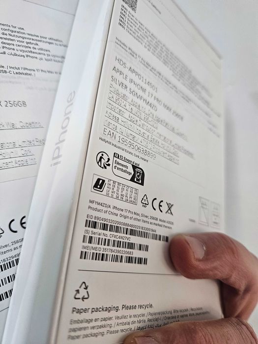 Iphone 17 Pro Max 256 gb nou la cutie Garantie 2 ani schimb.