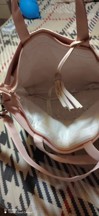 Бутикива чанта за бебешки принафлежности