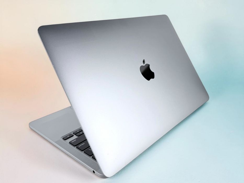 Apple MacBook Pro 13" M1 16RAM 1TB Touch Bar 92% Батерия! Гаранция!
