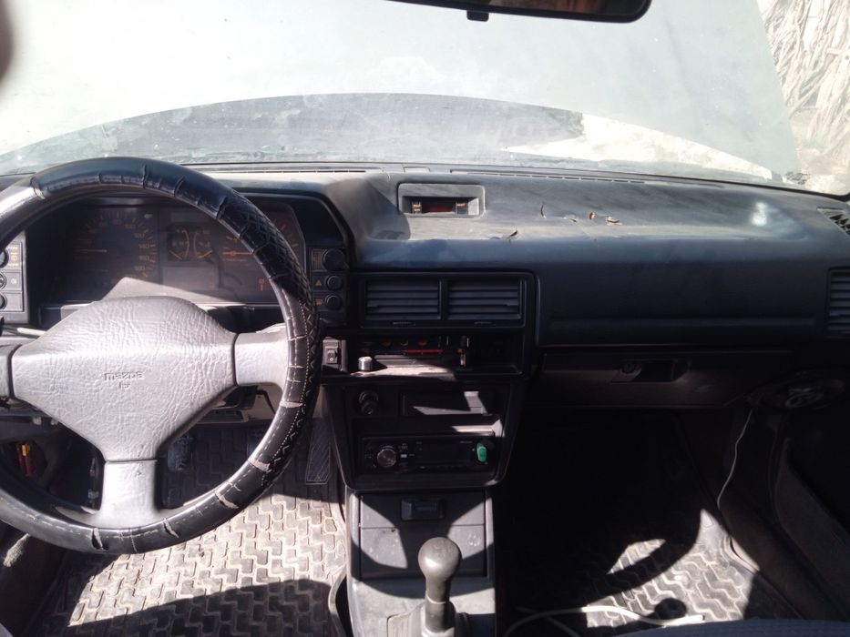 Мазда 323 универсал